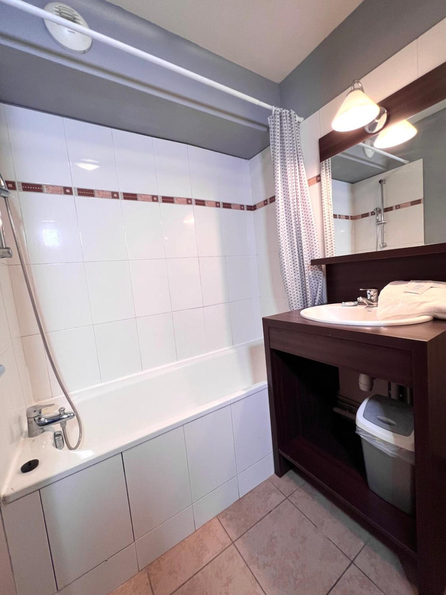 B201 Studio 10 Min Disneyland Paris Montevrain Bagian luar foto